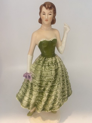 Goebel Frau Dame Figur Mädchen im grünen Kleid 1986 Vintage West Germany