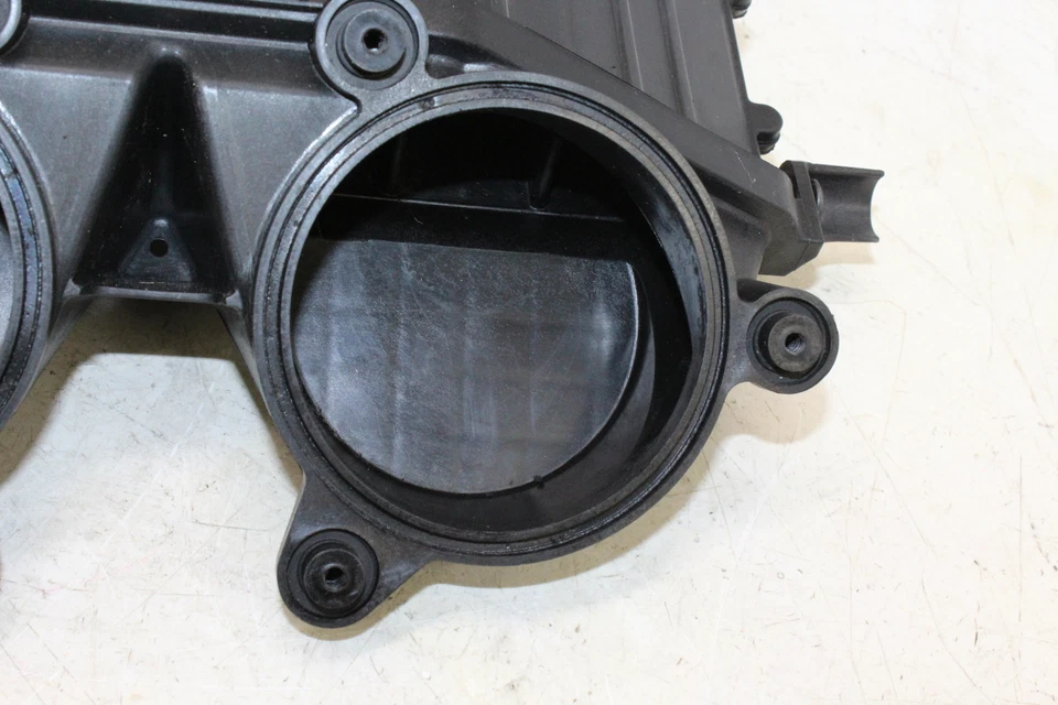 Honda Cbr1000rr 2005 caja de aire admisión de aire caja de filtro central Foto 3 de 4