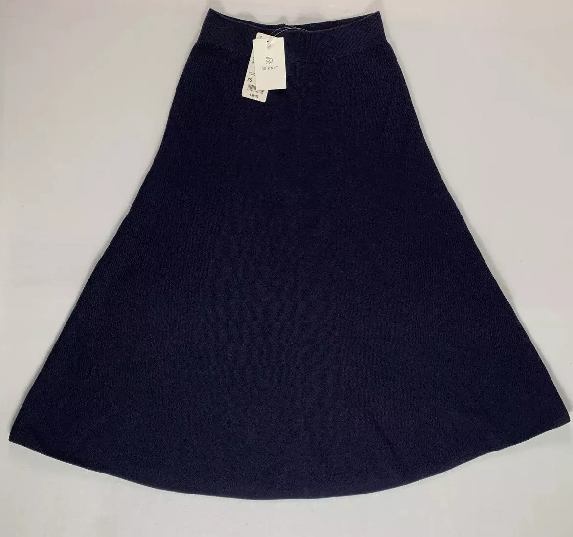 NWT Uniqlo Womens XS 3D Knit Flare Skirt Navy Blue Stretch Pull On