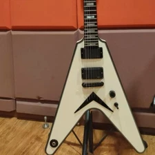 Factory Custom Dean Dimebag Guitar Classic Cream EMG Pickups Black Hardware