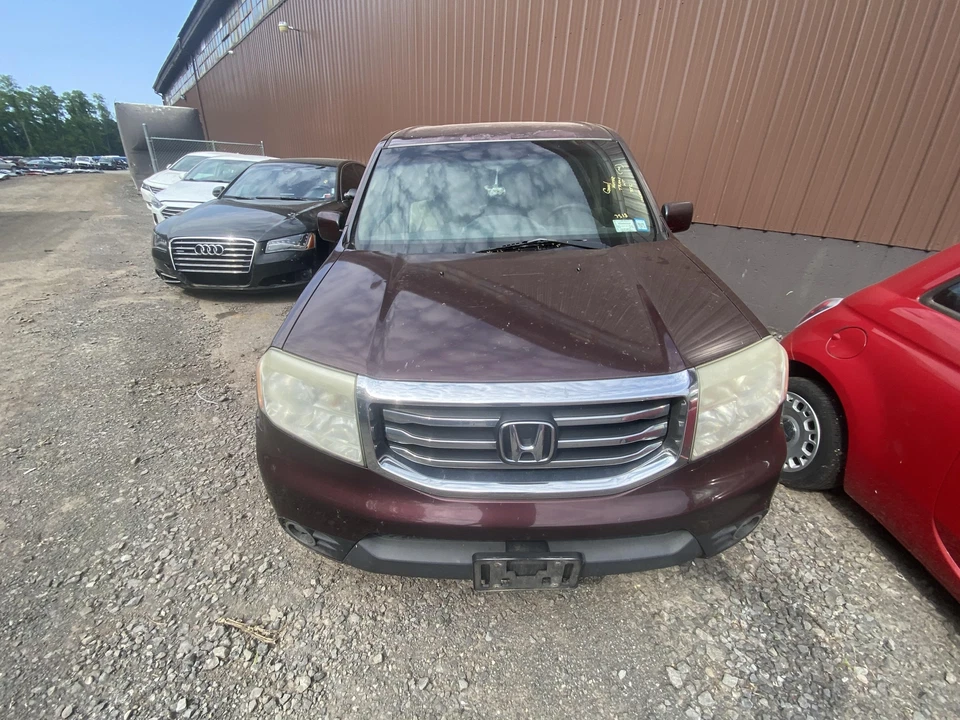 Compresor de aire acondicionado usado se adapta a: Honda Pilot 2013 3,7 L 6 cilindros grado C Foto 2 de 4