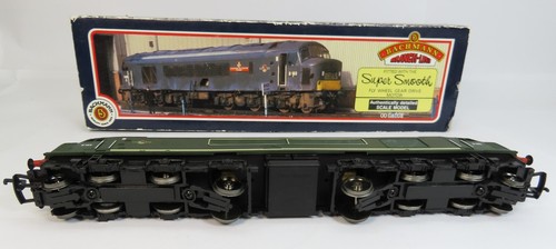 OO Gauge Bachmann 31-077 Class 46 D193 BR Green Loco - Picture 3 of 5