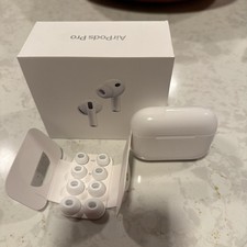 Apple AirPods Pro 3 Wireless Earbuds USB-C Charging Case Extra Ear Tips