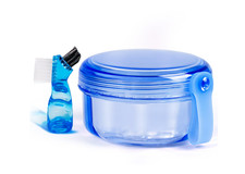 Leak Proof Portable Denture Bath Case Denture Cleaning Cup, False Teeth Holder M