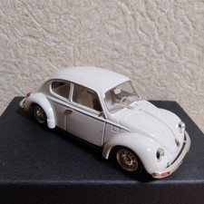 Volkswagen Beetle 1/43 minicar
