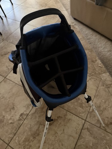 TaylorMade Flextech Golf Stand Bag - Picture 2 of 5