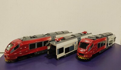 Vitrains 1109 FNM Konvoi 4 Stück ETR 250 Coradia Meridian Lackierung MALPENSA EXPRESS