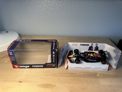 New Burago F1 Oracle Red Bull Racing RB19 Sergio Perez #11 1/43 Scale