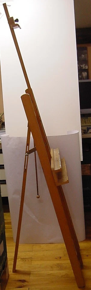 CHEVALET D'ATELIER EN BOIS TROIS PIEDS REGLABLE 175 x 70 cm. - Photo 3/3
