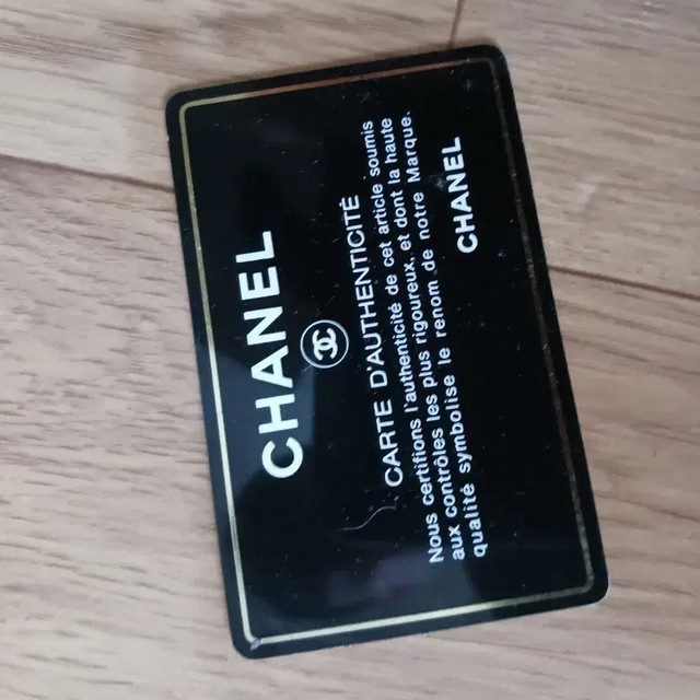 Collectible Movie Props and Collector's Card from Dongdaemun