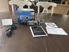 Sony Cyber-shot DSC-P9 4.0MP Digital Camera W/Accessories - Silver Tested