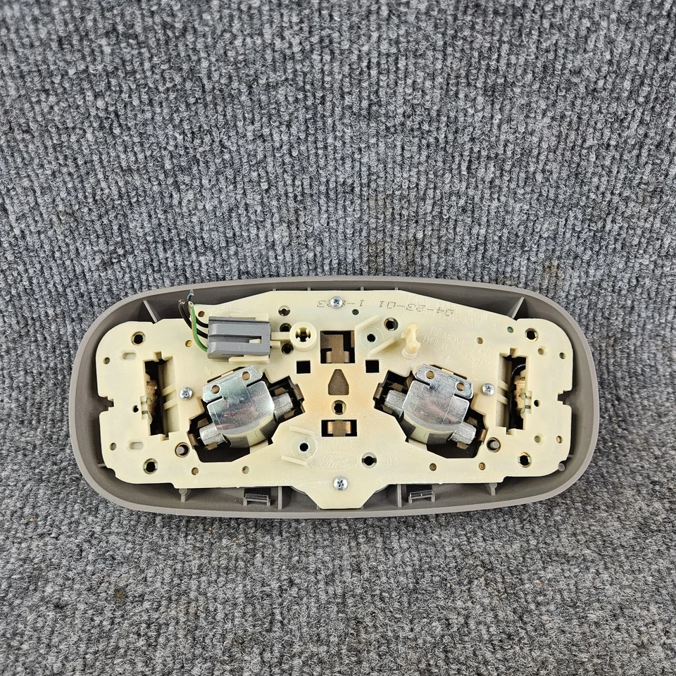 Ford F150 F250 F350 Excursion Mustang 1997-2003 domo claro OEM gris Foto 4 de 4