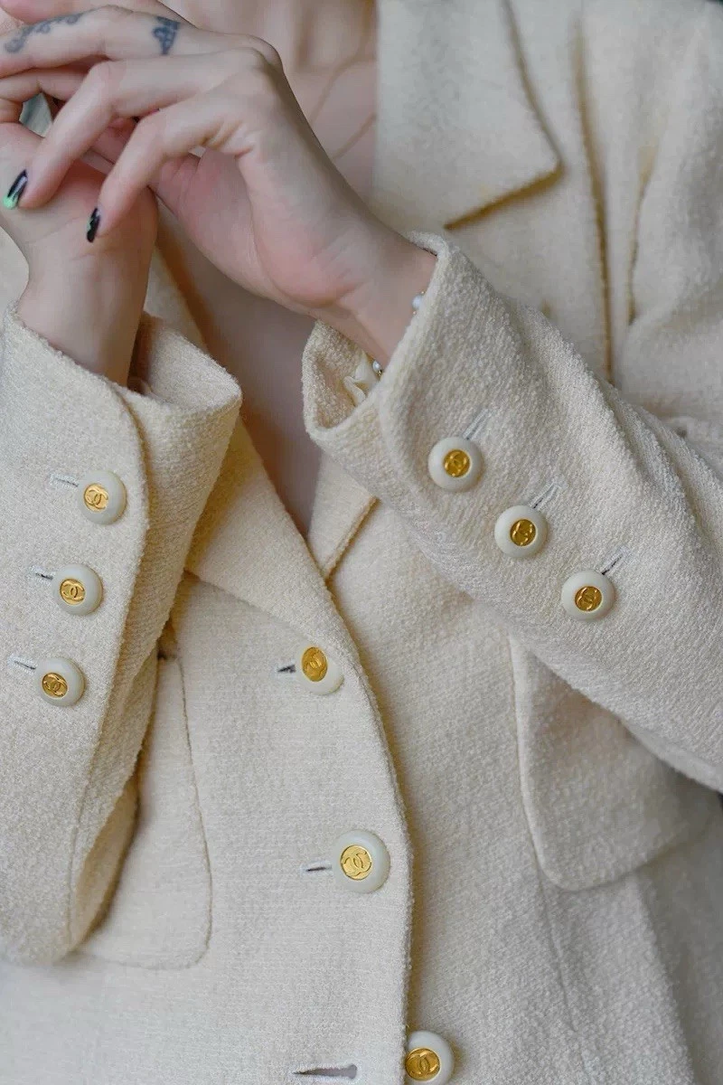 25+ Vintage CHANEL Buttons In Women's Coats & Jackets for sale