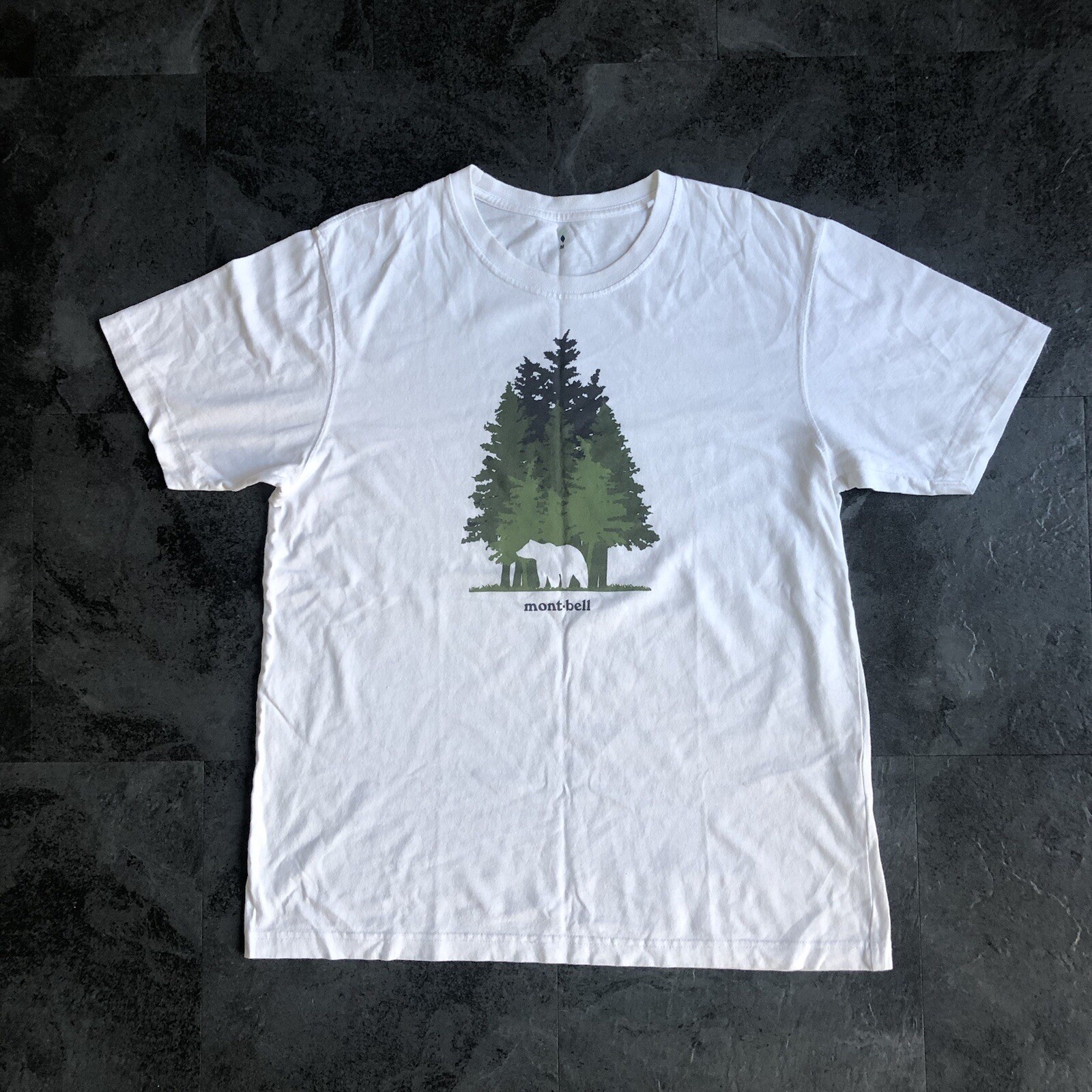 Vintage Montbell Forest Bear T Shirt Size M Japan S UK White Graphic Print Rare image 3