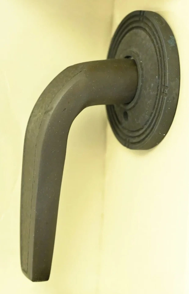 Juego de manijas de puerta de palanca de cama y baño Hickory Hardware Kingston Oil Rub Bronze Foto 3 de 4