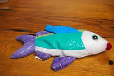 Ty Beanie Baby   Fish   Propeller  