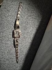 WOMEN'S SILVER FINISH HEART SHAPE FASHION CASUAL DRESSY WRIST WATCH