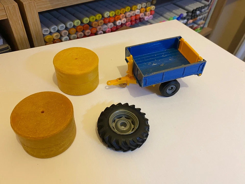 Remolque basculante Gran Bretaña vintage azul granja 1/32, pacas y piezas Foto 2 de 4