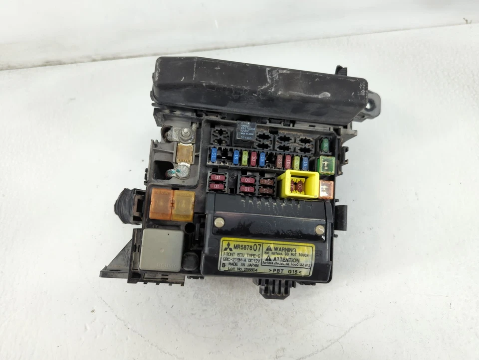 Módulo de relé de caja de fusibles Mitsubishi Galant 2008-2009 4831|pp-t10 AS7QC Foto 2 de 4