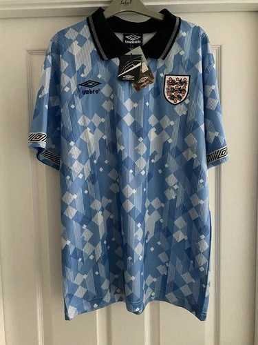 England 1990 Retro Football Shirt - Large Size Third Shirt