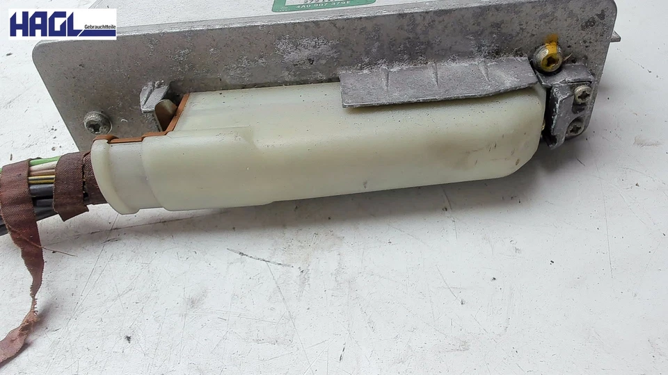 Centralina 0265104005 4A0907379E Audi 100 Avant C4 Station Wagon - Immagine 3 di 4