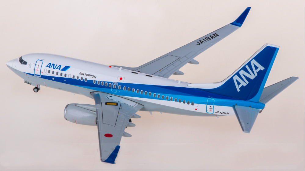 1:200 JC Wings ANA Boeing 737-700 Airplane Diecast Plane Aircraft