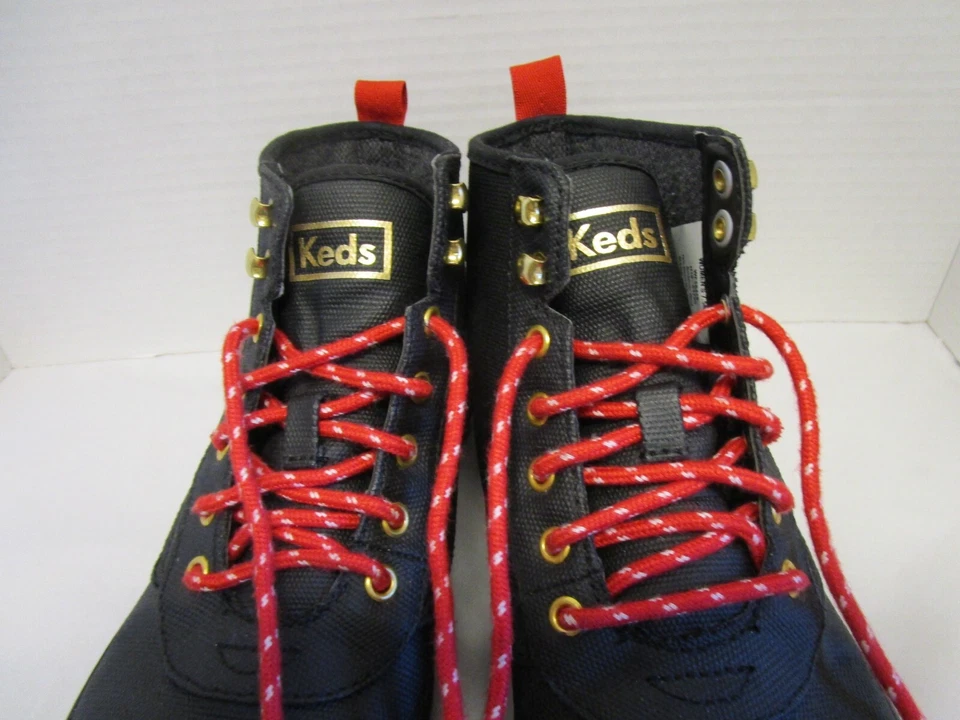 Keds Dream Foam Resistant Black Boots Canvas Insulated WF58419 Women's 7.5 M - Image 4 of 4