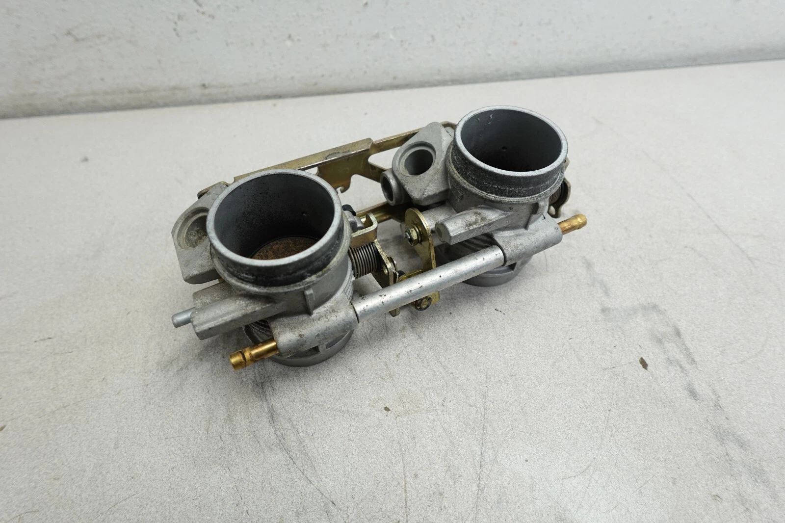 2005 Mach Z 1000 Summit Ski-Doo OEM Dual Barrel Throttle Body Set Ass'y