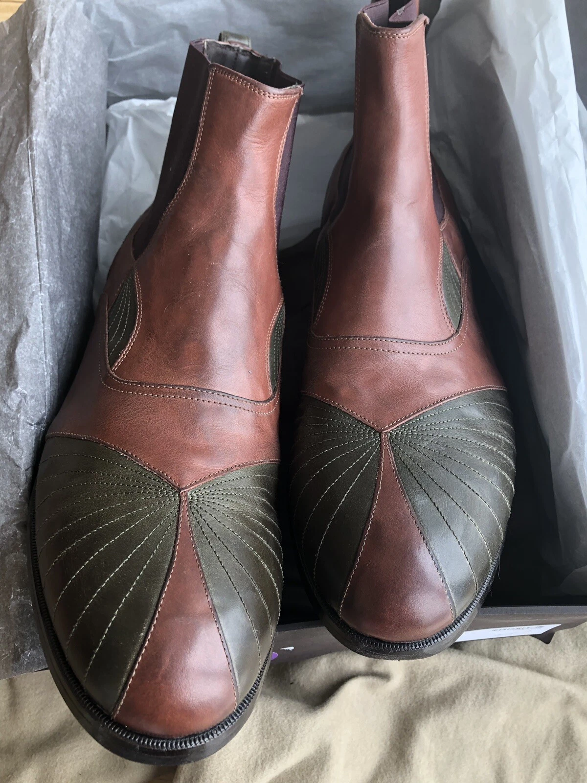 Stivali Chelsea Bottega Veneta Russet in pelle di vitello rustici 43 E 10