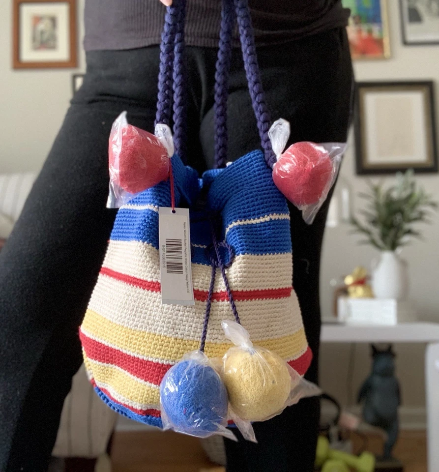 BOLSO A RAYAS NUEVO CON ETIQUETAS FRANCES VALENTINE HALEY TEJIDO CUBO POM POM REGATA Foto 3 de 4