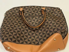 Brown Womans No Name Hand Bag/purse