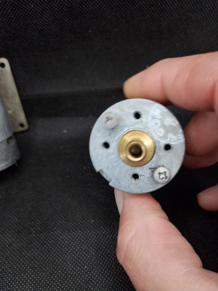 Robbe 4106 Elektromotor EF 76 II 6-8v Motor And Model 777 Motor Read Description - image 3 of 4