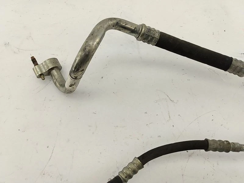 VOLVO V50 S40 AC Air Conditioning Hoses 04 05 06 07 08 09 10 11 - Image 3 of 4