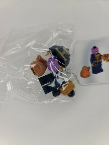 New LEGO® Thanos Minifigure - Marvel Advent Calendar 2021 - 76196 New Sealed. - Picture 6 of 6