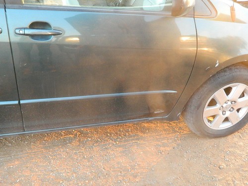 2004 2005 2006 2007 2008 2009 2010 TOYOTA SIENNA RIGHT FRONT PASSENGER DOOR OEM - Picture 2 of 8