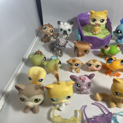 LPS ๐ Littlest Pet Shop Authentic 30 Pets - Picture 2 of 9