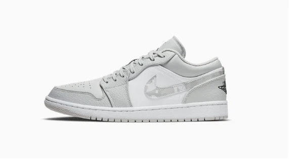 Nike Air Jordan 1 Low SE Blanco Camuflaje Gris DC9036 DD3234-100 GS Hombres Talla 4Y-12 Foto 2 de 4