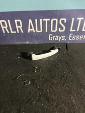 PEUGEOT 208 2012/2018 EXTERIOR DOOR HANDLE IN WHITE