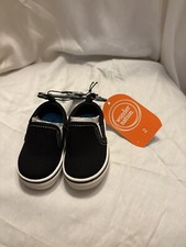 NWT Wonder Nation Little Boys Slip On Shoes Size 2 Black/white SKU WQ4