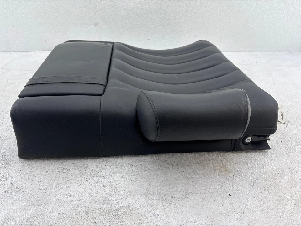 2000-2002 Audi S4 Rear Right Seat Bench Upper Cushion Oem - Image 4 of 4