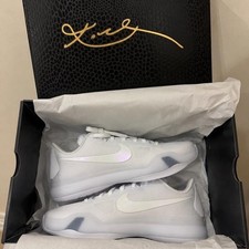 NBrand new Nike Kobe 10 Elite Protro Low  Hal...