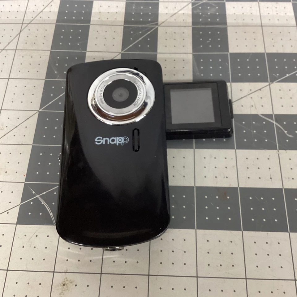 Coby SNAPP HD Camcorder For Parts Or To Fix I Have Untested - Image 2 of 3