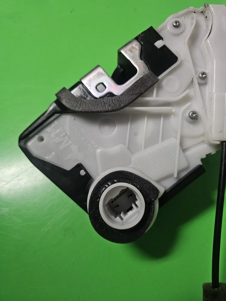 2013-2016 HONDA CRV ПЕРЕДНЯЯ ПРАВАЯ ДВЕРЬ ЗАМОК ЗАЩЕЛКА ПРИВОД OEM Б/У - Изображение 3 из 4