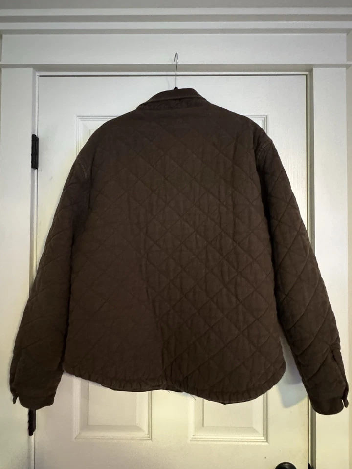 Chaqueta acolchada Land Rover emblema marrón chocolate Foto 3 de 4