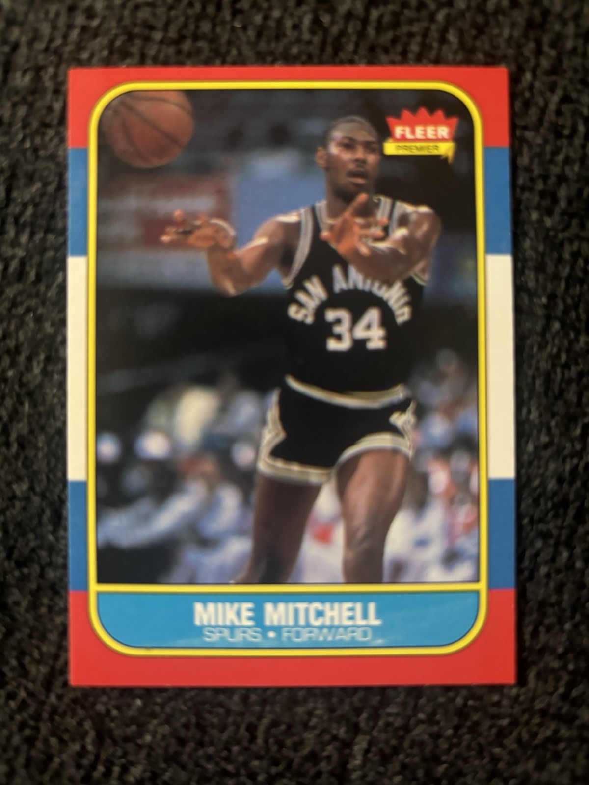 1986-87 FLEER MIKE MITCHELL #74 NEAR MINT/MINT  SET BREAK
