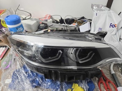 BMW 2 Series F22,F23,F87 LCI ICON Adaptive LED Headlight RIGHT