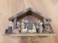 Nativity Scene Set Wood Manger Stable with Figurines Christmas Holy Family