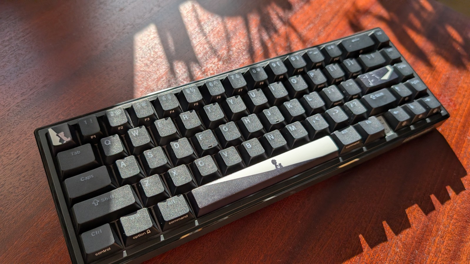 Custom 65% Black Shine-Through Mechanical Keyboard