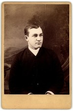 Cabinet Card Circa 1890s Young Handsome Man in Suit Unmarked