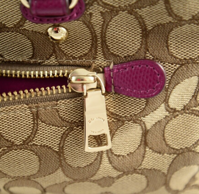 Coach Outline Signature Zip Top Tote Shoulder Bag Handbag F55364